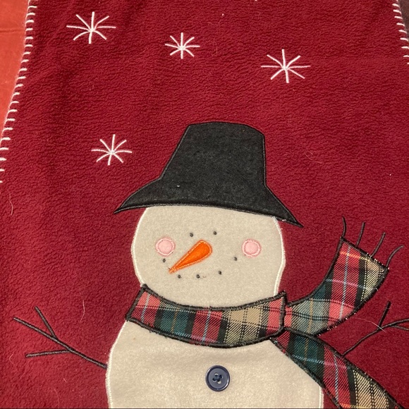 Vintage Snowman Embroidered Scarf - Picture 3 of 7